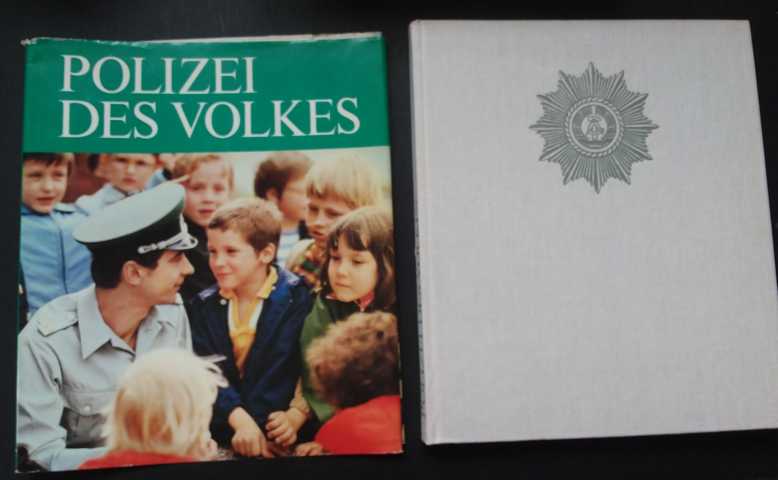 Hrsg. " Politische Verwaltung "   Polizei des Volkes   