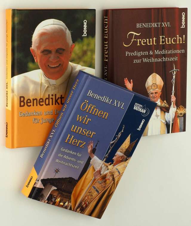 Benedikt XVI.:  Drei Kleinschriften mit Texten von Benedikt XVI./ Joseph Ratzinger. 