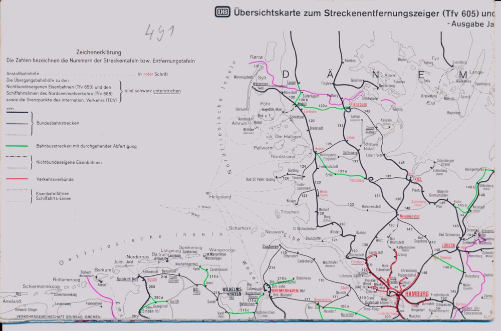 Deutsche Bundesbahn (Hrg.)  Übersichtskarte zum Streckenentfernungsanzeiger (Tfv 605) und zum Ergänzungsheft zum Streckenentfernungsanzeiger (Tfv 605a) Ausgabe Januar 1983. 