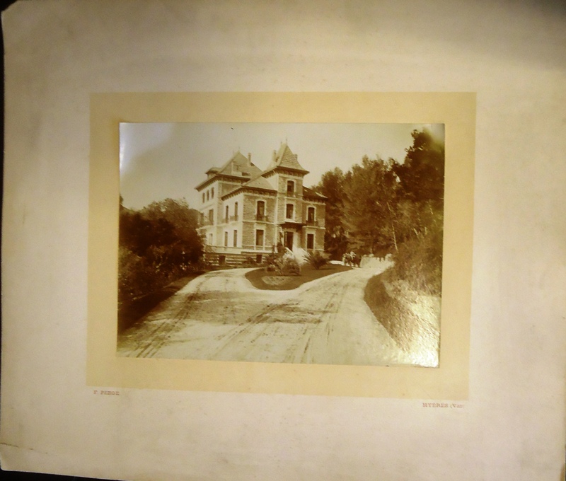 Perge, F.  Hyères (Var). Originalfotografie. 