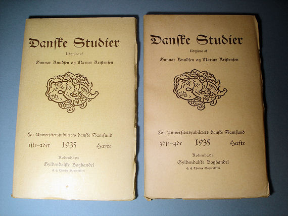 Knudsen, Gunnar und Marius Kristensen:  Danske studier. For Universitetsjubilæets danske Samfund 1935. 1-4 in 2 Heften. 