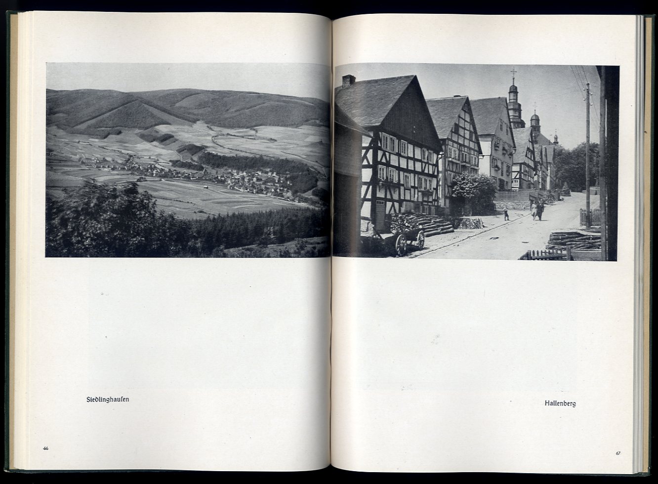 Bergenthal, Josef:  Land der tausend Berge. Sauerland, Siegerland und Wittgensteiner Land. 