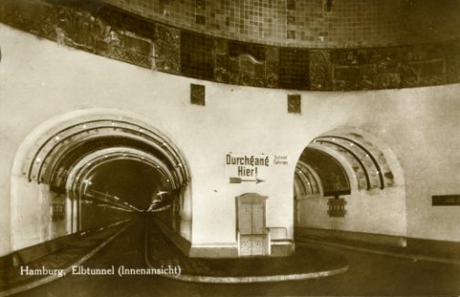   Ansichtskarte. Hamburg Elbtunnel Innenansicht. 