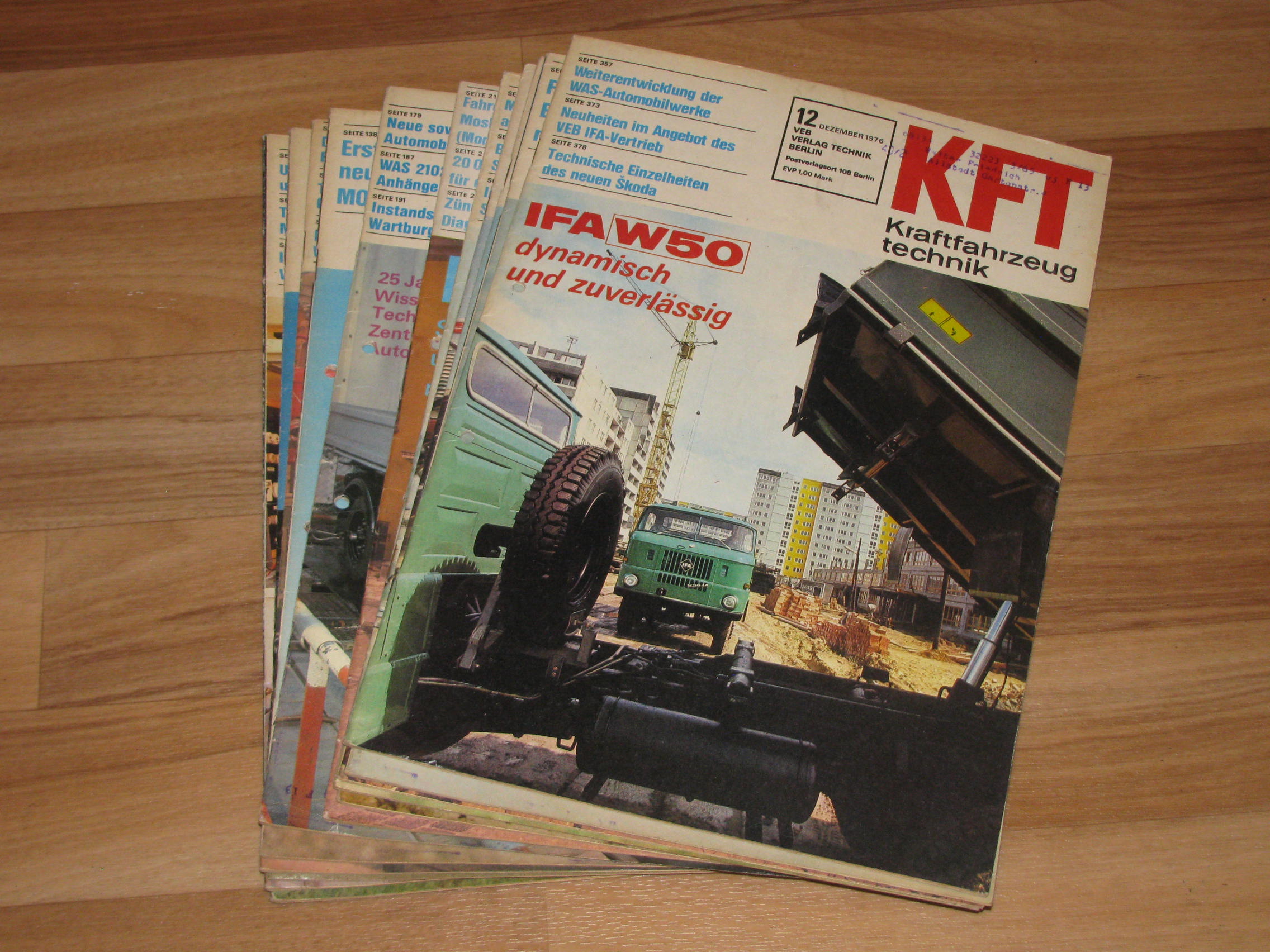 Autorenkollektiv:  KFT Kraftfahrzeugtechnik. Technische Zeitschrift des Kraftfahrwesens (Hefte 1-12/1976) 