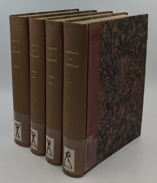 Pax, Ferdinand und Walther Arndt [Hrsg.]:  Die Rohstoffe des Tierreichs - 2 Bände in 4 Einbänden : 1. Erster Band, 1. Hälfte / 2. Erster Band, Zweite Hälfte, [erster Teil] / 3. Erster Band, Zweite Hälfte, [zweiter Teil] / 4. Zweiter Band [bis 15. Lieferung, S. 694]. 