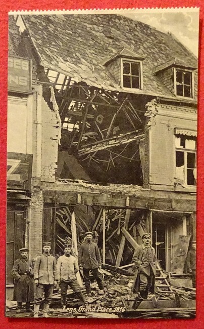   Ansichtskarte AK Lens. Grand Place 1916 (Kriegszerstörungen) (Feldpostkarte) 