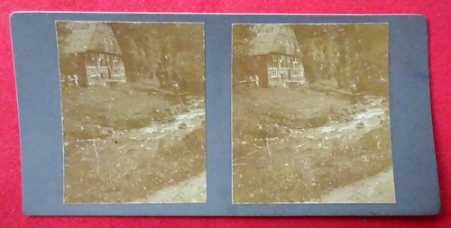   Original Stereoskopie-Fotografie (Stereobild. Stereophotographie). Schwarzwaldhaus bei Neueck 1910 