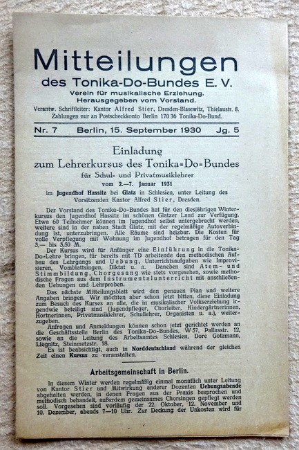 Leo, Maria  Mitteilungen des Tonika-Do-Bundes e.V. Nr. 7, Berlin, 15. September 1930, 5. Jg. (Verein für musikalische Erziehung. Vorsitzender Kantor Alfred Stier, Dresden-Blasewitz) 
