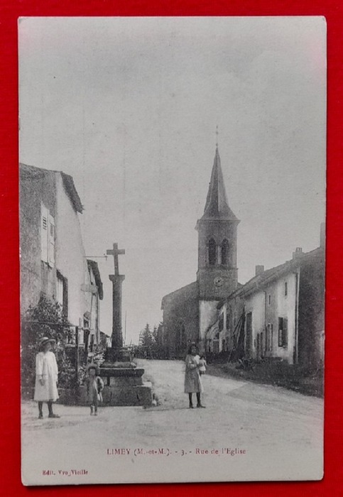   AK Ansichtskarte Limey Meurthe-et-Moselle. Rue de l`Eglise (Stempel Lauda) 