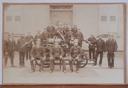 Feuerwehr Hagsfeld  Original-Fotografie der Feuerwehr Hagsfeld mit Spritzenwagen 