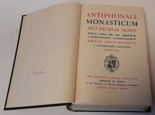 diverse  Antiphonale Monasticum (Pro Diurnis Horis; Juxta Vota RR. DD. Abbatum Congregationum Confoederatarum Ordinis Sancti Benedicti a Solesmensibus Monachis Restitutum) 