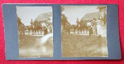   Original Stereoskopie-Fotografie (Stereobild. Stereophotographie). Neueck. Manvertruppen auf dem Durchmarsch 1910 