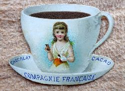   Farbig lithographierte Werbekarte in Form einer Tasse fr Chocolat Cacao der Compagnie Francaise 