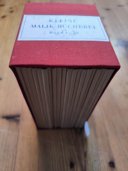 Herzfelde, Wieland (Hrsg.)  Kleine Malik-Bücherei - in 20 Bänden komplett (20 BÜCHER) 