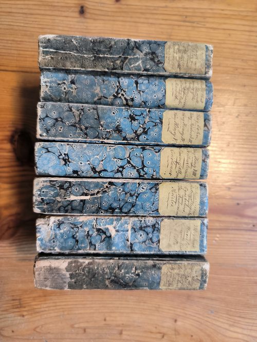 William Shakespeare  The dramatic Works of William Shakespeare in eight Volumes. King John, Julius Caesar, All´s Well that ends Well, King Lear, Much Ado about Nothing, King Henry VIII., Tempest, here 7 Vols. (Vol V. is missing) (7 BÜCHER) 