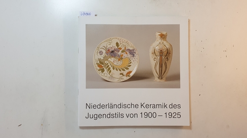 Diverse  Niederländische Keramik des Jugendstils von 1900-1925. 