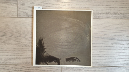   Max Ernst - "A l'intérieur de la vue" 
