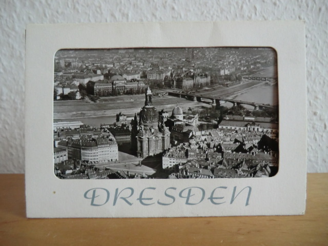 Foto Hahn Deutsche Fotothek Dresden:  Dresden. 8 Ansichtspostkarten Foto-Hochglanz vor der Zerstörung am 13. Februar 1945 durch anglo-amerikanische Bomber 