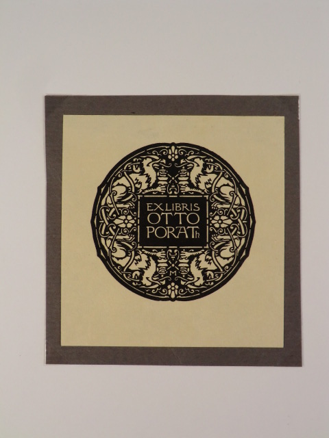 Behmer, Marcus:  Exlibris für Otto Porath. Motiv: Drachen mit Druckerballen in ornamentalem Kreis 