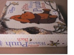 Disney/Monique Peterson (Text)/Timothy Shaner & Christopher Measom (Illustr.)  Das groe Winnie Puuh Buch 