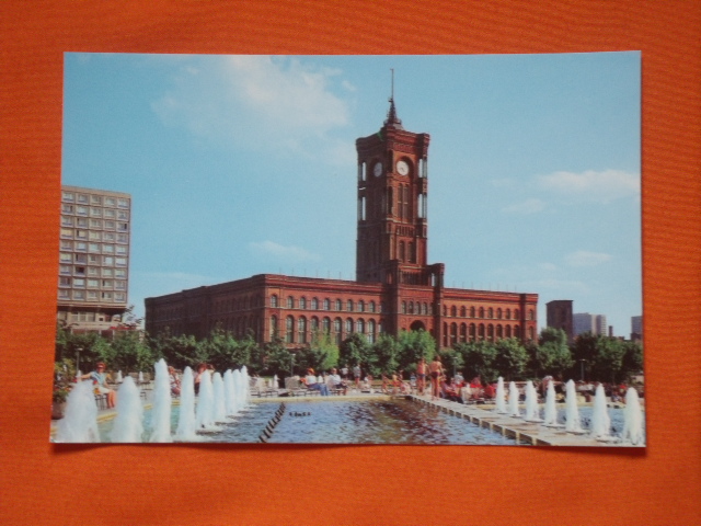  Postkarte: Berlin  Hauptstadt der DDR. Rathaus. 