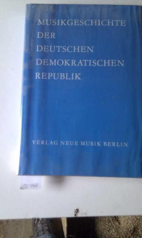 Brockhaus Niemann  Musikgeschichte der Deutschen Demokratischen Republik 1945 - 1976 