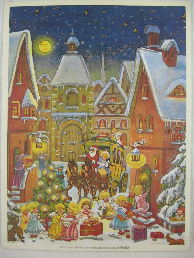   Adventskalender: Weihnachtsmann und Christkind kommen mit der Kutsche. 