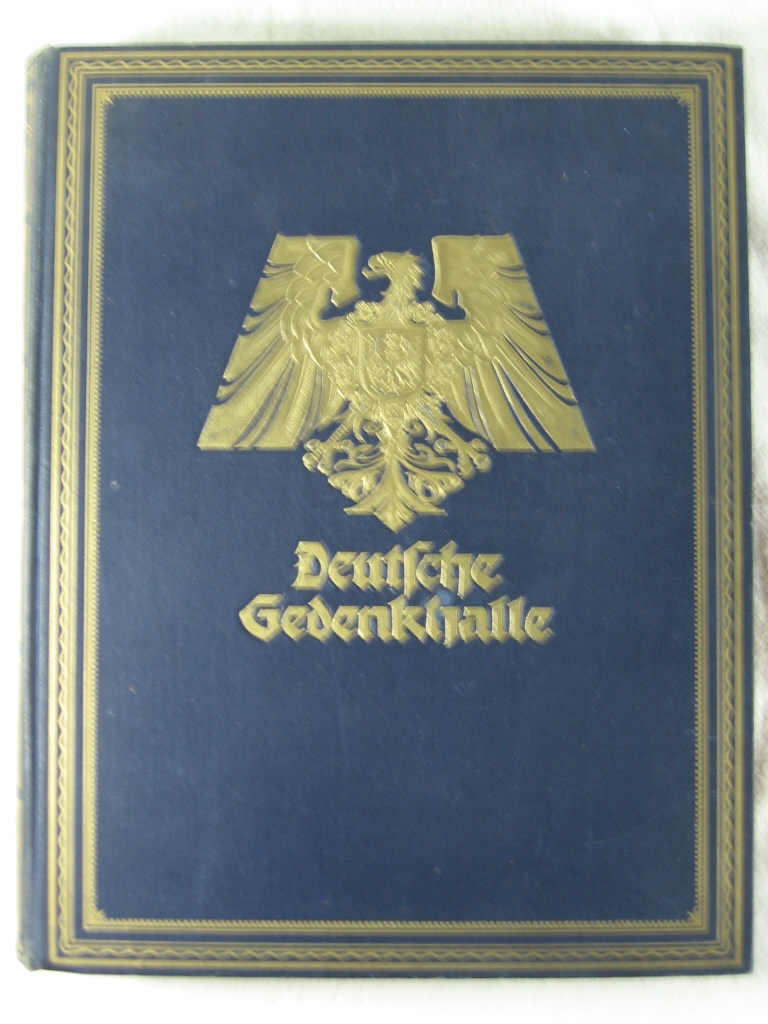   Deutsche Gedenkhalle. 